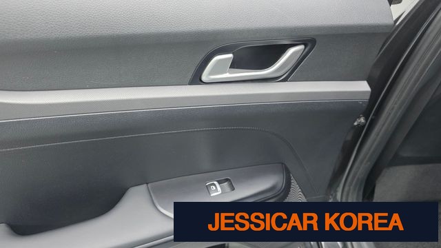 2022 Kia K5 3rd Gen - Thumbnail 4