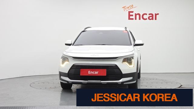 2023 Kia The All New Niro - Thumbnail 3