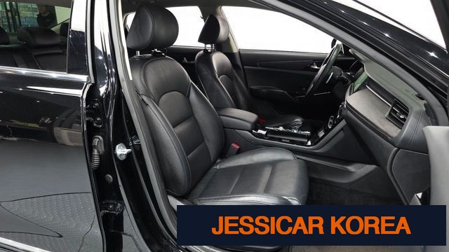 2021 Kia K7 Premier - Thumbnail 11