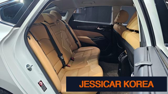 2020 Kia K7 Premier - Thumbnail 5