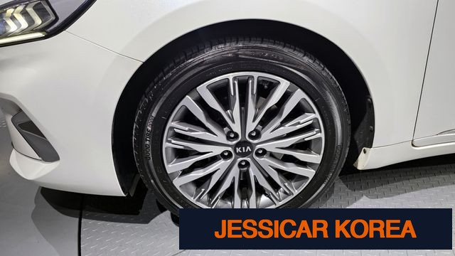 2020 Kia K7 Premier - Thumbnail 12