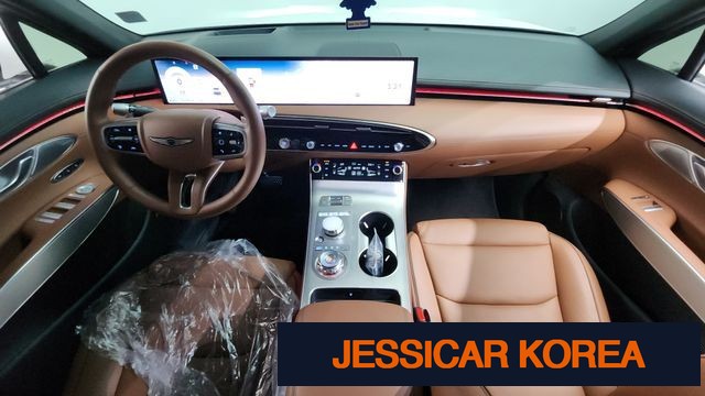 2025 Genesis GV70 - Thumbnail 9