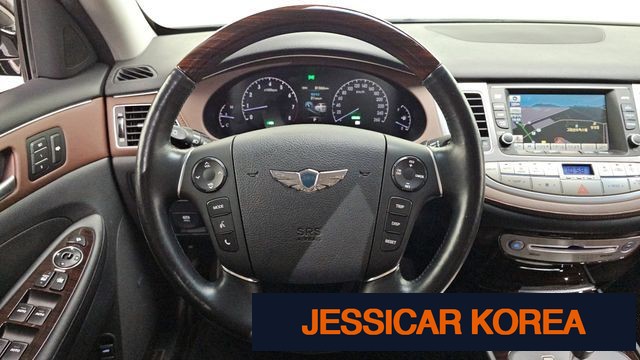 2012 Hyundai Genesis - Thumbnail 16