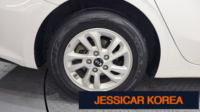 2019 Kia All new K3 - Thumbnail 8