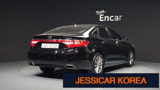 2015 Hyundai Grandeur HG - Thumbnail 8