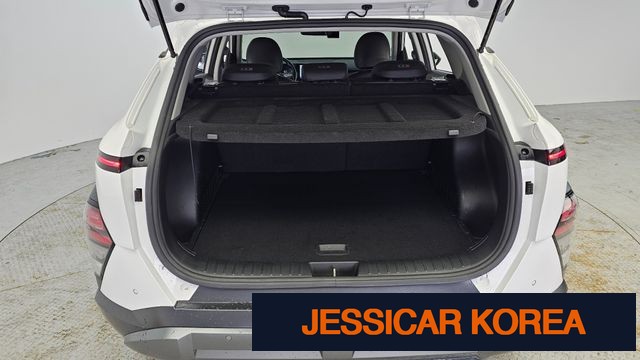 2023 Hyundai Kona (SX2) - Thumbnail 17