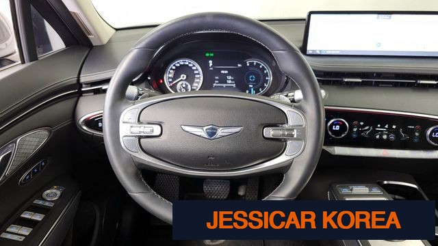 2021 Genesis GV70 - Thumbnail 9