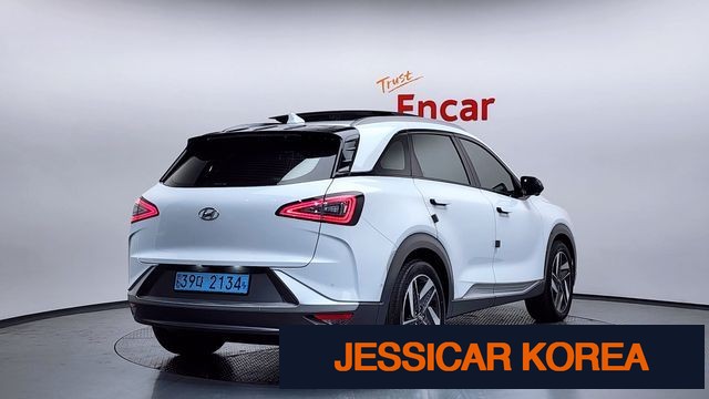 2022 Hyundai Nexo - Thumbnail 4