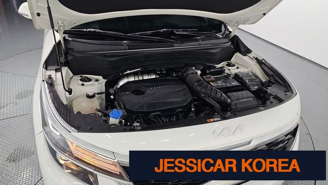 2022 Kia Seltos - Thumbnail 3