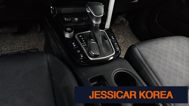 2022 Kia Seltos - Thumbnail 13