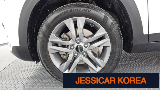 2022 Kia Seltos - Thumbnail 17