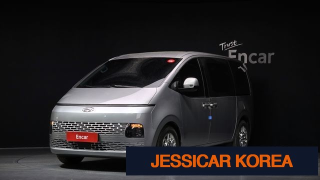 2023 Hyundai Staria - Thumbnail 8