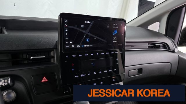 2023 Hyundai Staria - Thumbnail 10