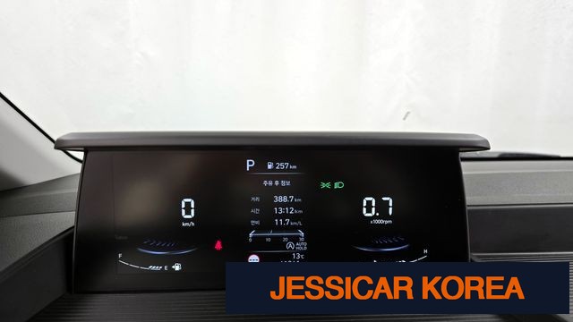2023 Hyundai Staria - Thumbnail 19