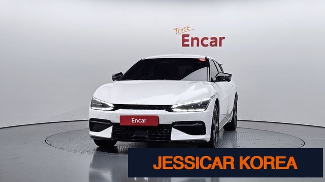 2023 Kia EV6 - Thumbnail 11