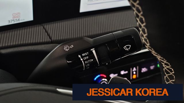 2023 Kia EV6 - Thumbnail 12