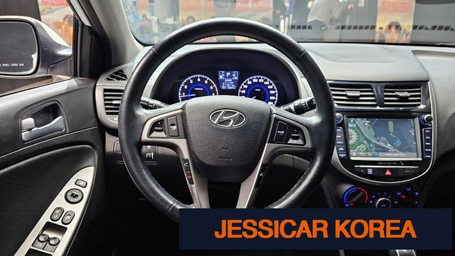 2016 Hyundai Accent (new model) - Thumbnail 12