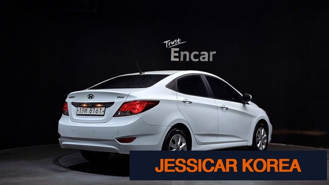 2016 Hyundai Accent (new model) - Thumbnail 15