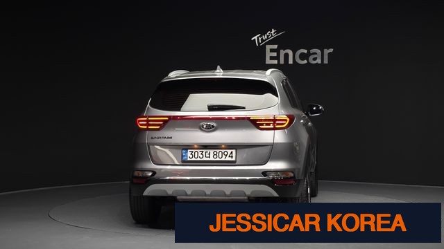 2021 Kia Sportage the bold - Thumbnail 15