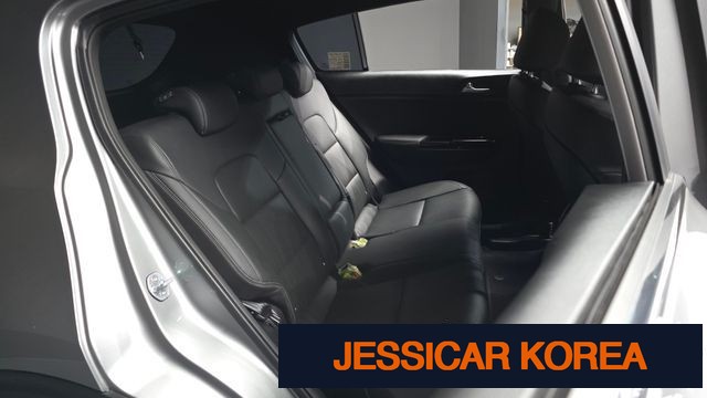 2021 Kia Sportage the bold - Thumbnail 19