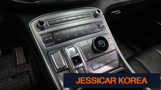 2021 Hyundai The New Santa Fe - Thumbnail 3
