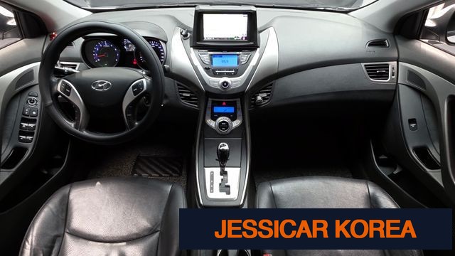 2012 Hyundai Avante MD - Thumbnail 3