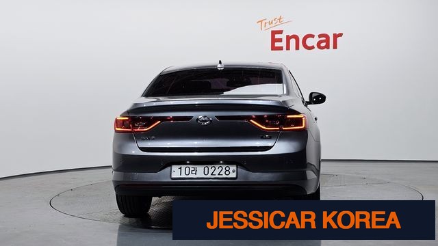 2016 Renault Korea SM6 - Thumbnail 13