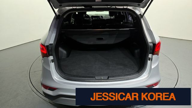 2016 Hyundai Santa Fe The Prime - Thumbnail 4