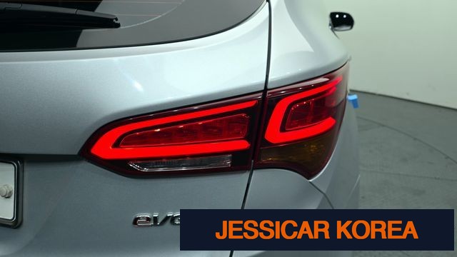 2016 Hyundai Santa Fe The Prime - Thumbnail 10