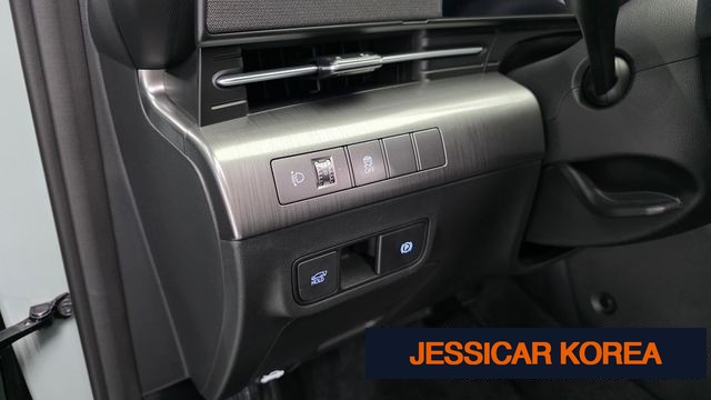 2025 Hyundai Kona (SX2) - Thumbnail 3