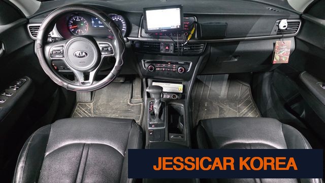 2016 Kia K5 2nd generation - Thumbnail 8