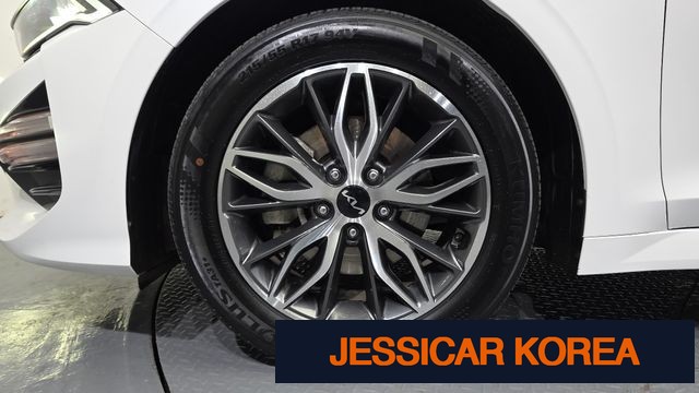 2022 Kia K5 3rd Gen - Thumbnail 17