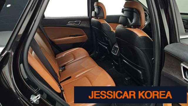 2022 Kia Sportage 5th Gen - Thumbnail 3