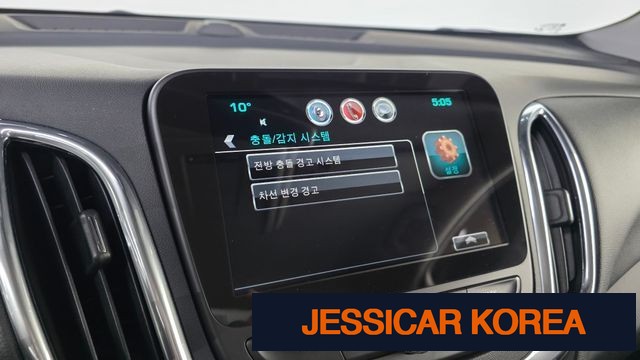 2018 Chevrolet Equinox - Thumbnail 8
