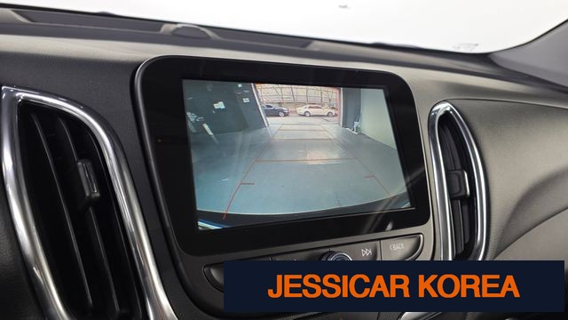 2018 Chevrolet Equinox - Thumbnail 12