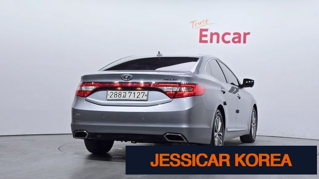 2017 Hyundai Grandeur HG - Thumbnail 5