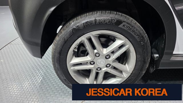 2018 Hyundai Kona - Thumbnail 11