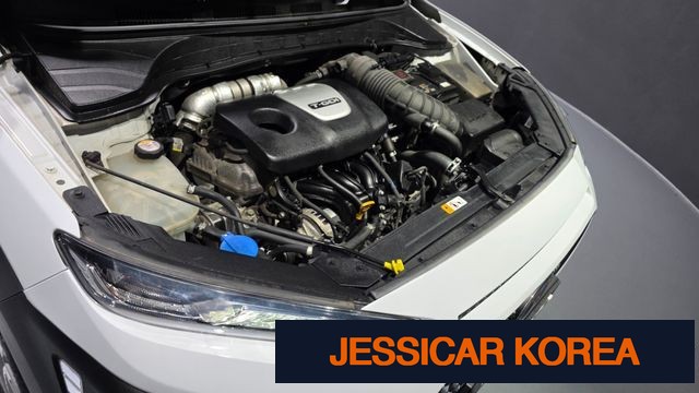 2018 Hyundai Kona - Thumbnail 18