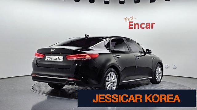 2016 Kia K5 2nd generation - Thumbnail 3