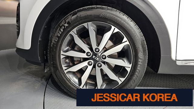 2016 Kia Sportage 4th generation - Thumbnail 17