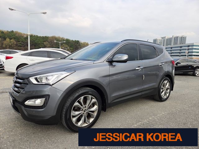 2013 Hyundai Santa Fe DM - Thumbnail 2