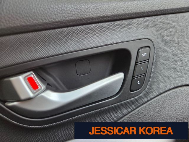 2013 Hyundai Santa Fe DM - Thumbnail 3