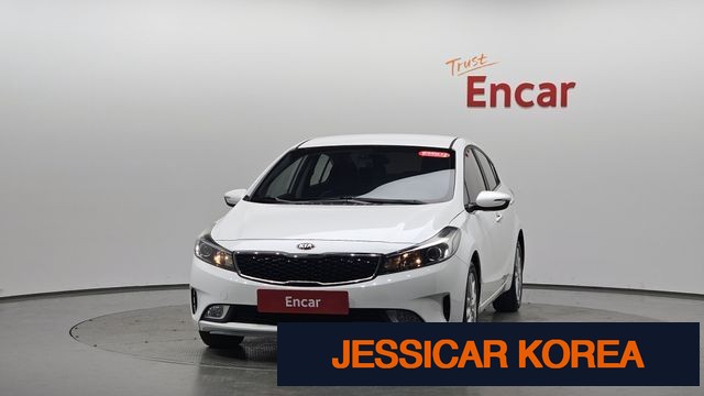 2017 Kia The New K3 - Thumbnail 6