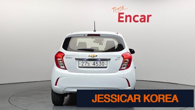 2017 Chevrolet The Next Spark - Thumbnail 3