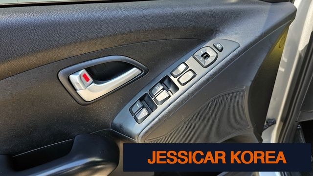 2015 Hyundai new tucson ix - Thumbnail 16