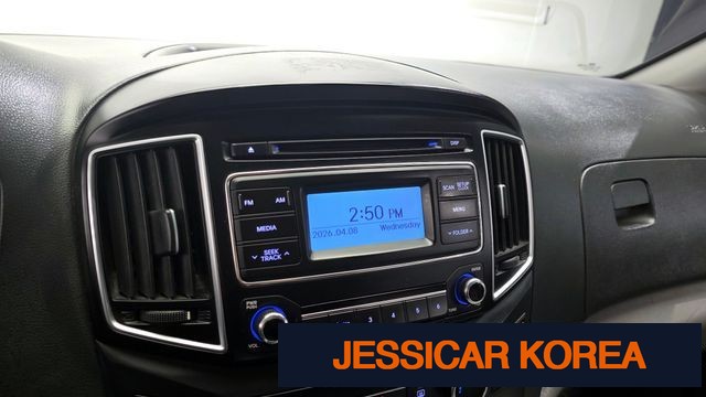 2018 Hyundai Grand Starex - Thumbnail 10