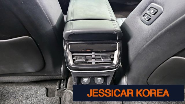 2022 Kia K8 Hybrid - Thumbnail 5