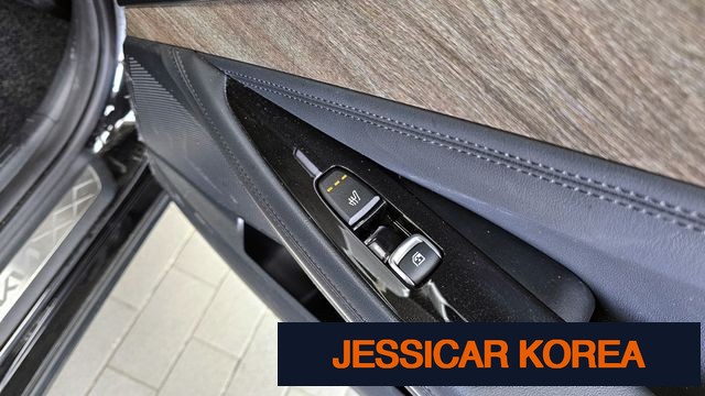 2022 Kia K8 Hybrid - Thumbnail 18