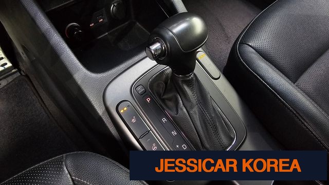 2013 Kia K3 - Thumbnail 3