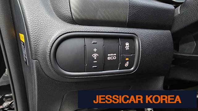 2013 Kia K3 - Thumbnail 10